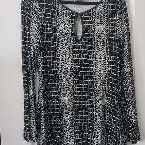 Tart Monochrome Geometric Long Sleeve Dress